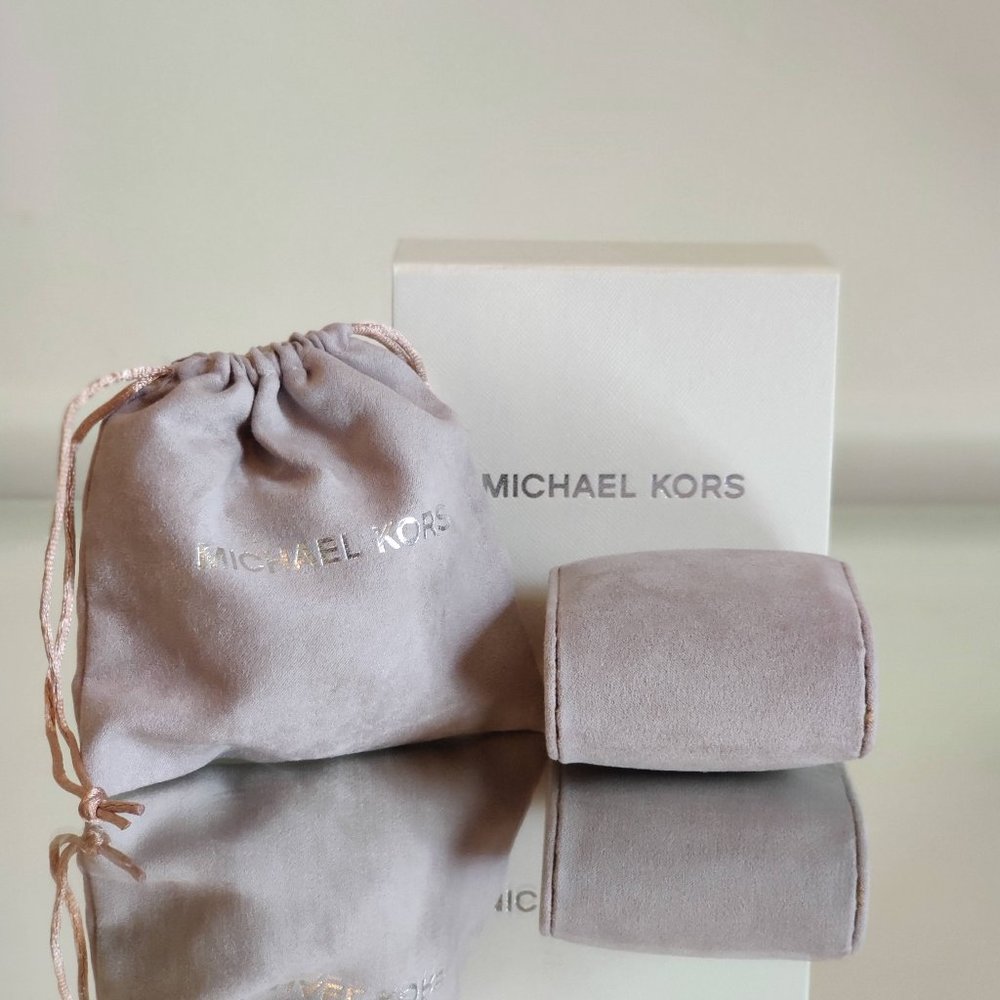Michael Kors Watch Box